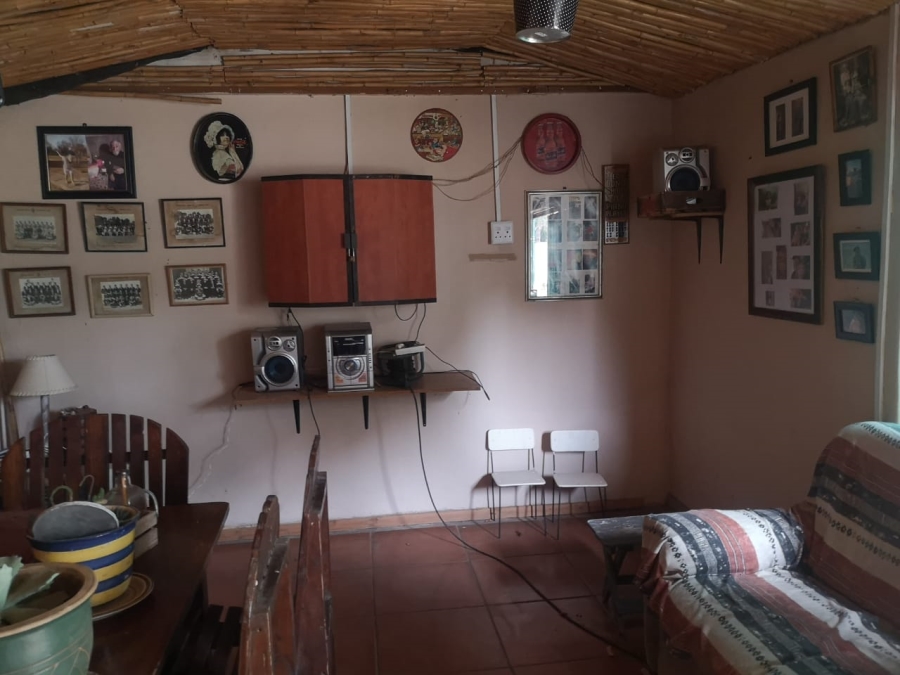 5 Bedroom Property for Sale in Despatch Central Eastern Cape